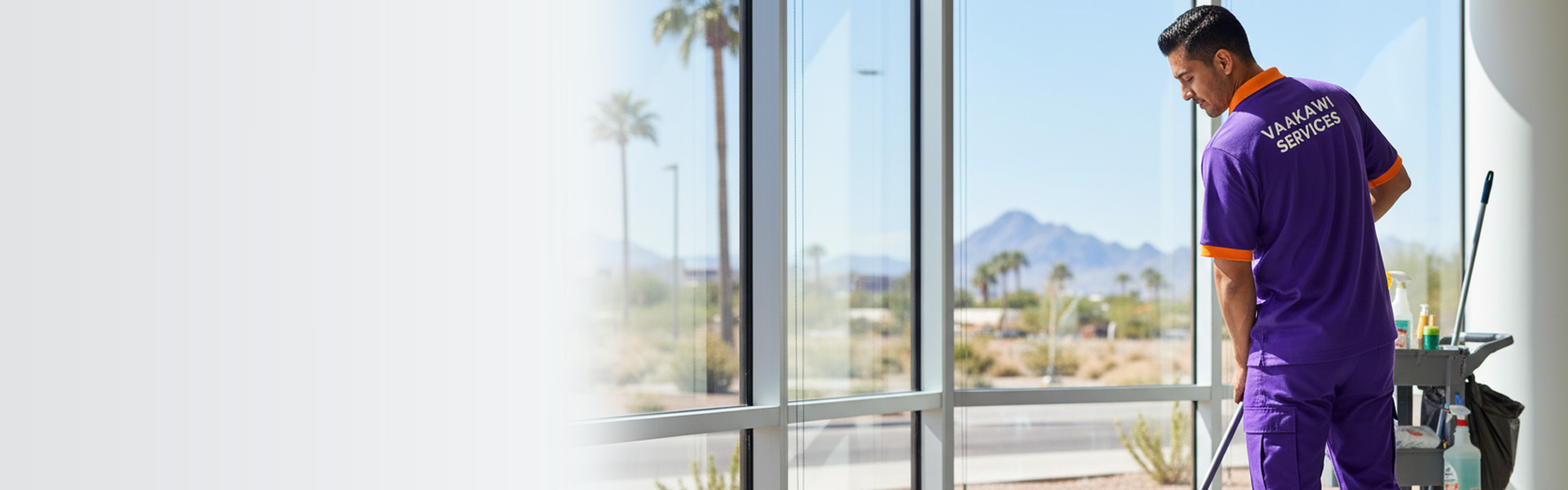 Commercial Day Porter in Phoenix Metropolitan Area